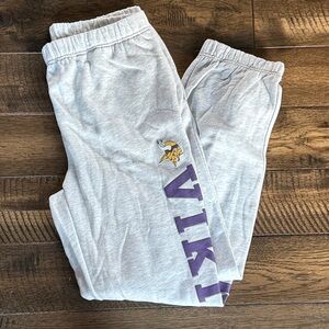 ‘47 brand NFL Minnesota Vikings NWT Women’s grey sweatpants L